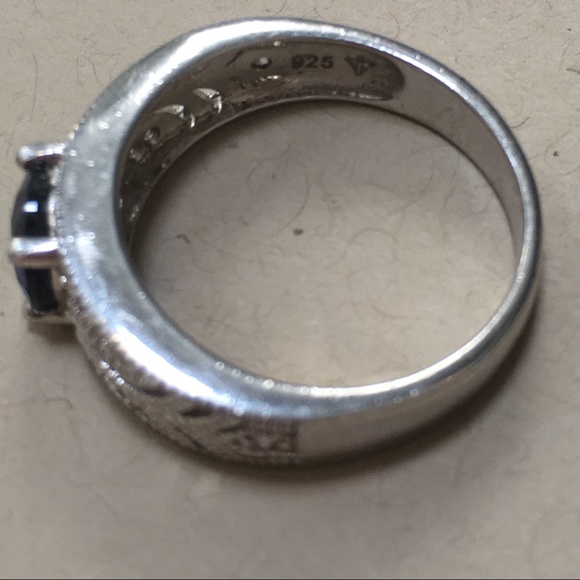 Sapphire & Diamond Ring - Picture 5 of 8